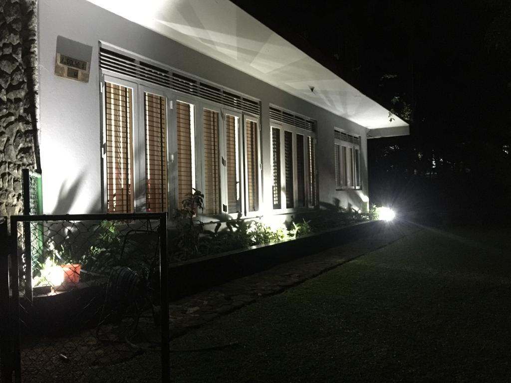 Ferienwohnung Anniewatte House Kandy Exterior foto
